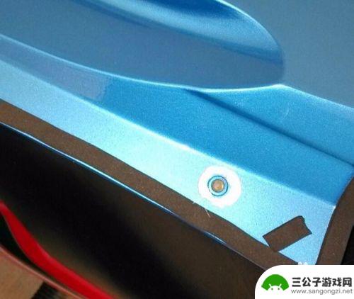 手机尾翼怎么安装 飞度尾翼安装注意事项