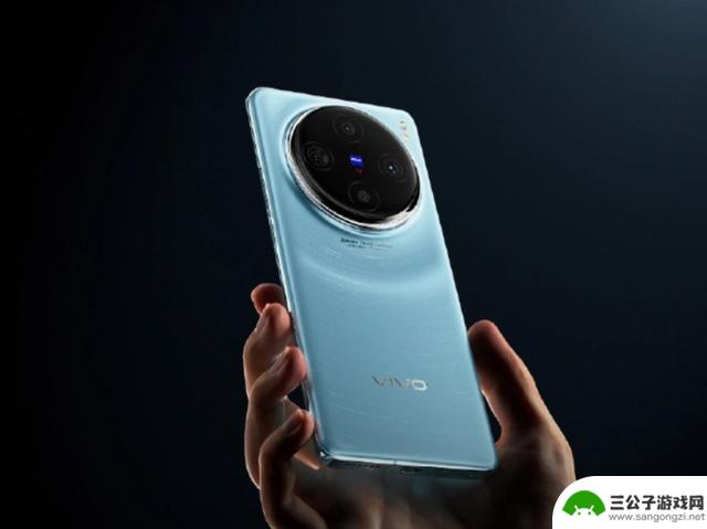 vivo X100手机参数曝光：联发科天玑9300芯片，厚8.5mm