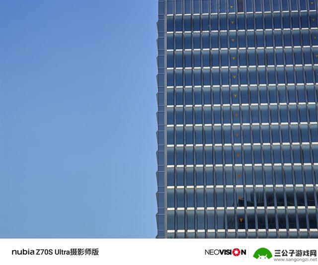 努比亚Z70S Ultra摄影师版：今年唯一无孔摄影手机的评测