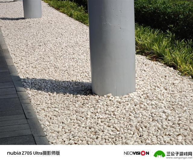 努比亚Z70S Ultra摄影师版：今年唯一无孔摄影手机的评测