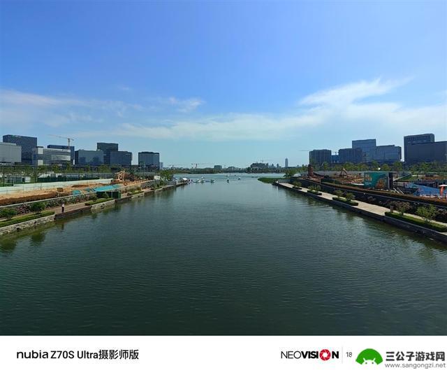 努比亚Z70S Ultra摄影师版：今年唯一无孔摄影手机的评测