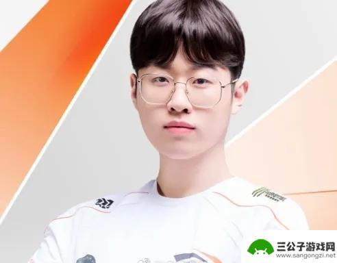 “T1队员向BLG喊话引发热议！AL经理与BLG粉丝交火，IG粉丝也加入争论”