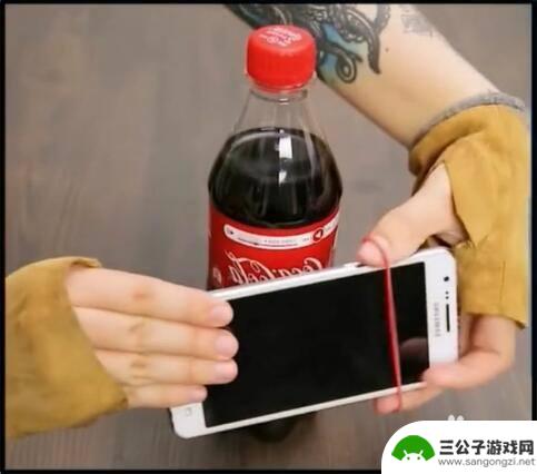 如何可以让手机录像的支架 DIY手机拍摄支架制作教程