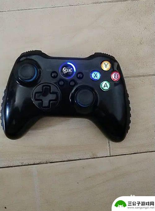 怎么让手柄连手机 蓝牙手柄怎么连接手机