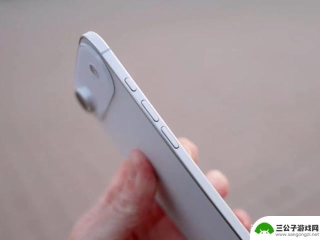 苹果将以年份为基准调整命名，iPhone 18不再存在